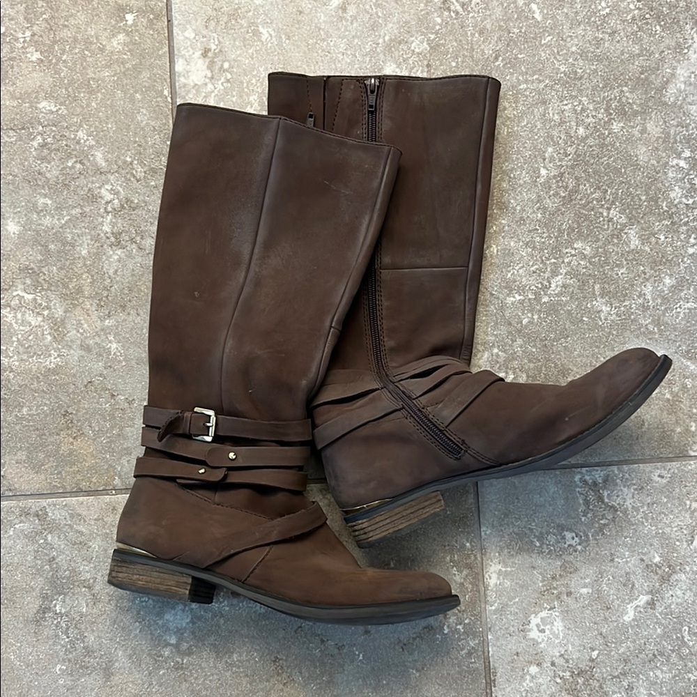 Steve Madden Brown Leather Albany Boots Size 9